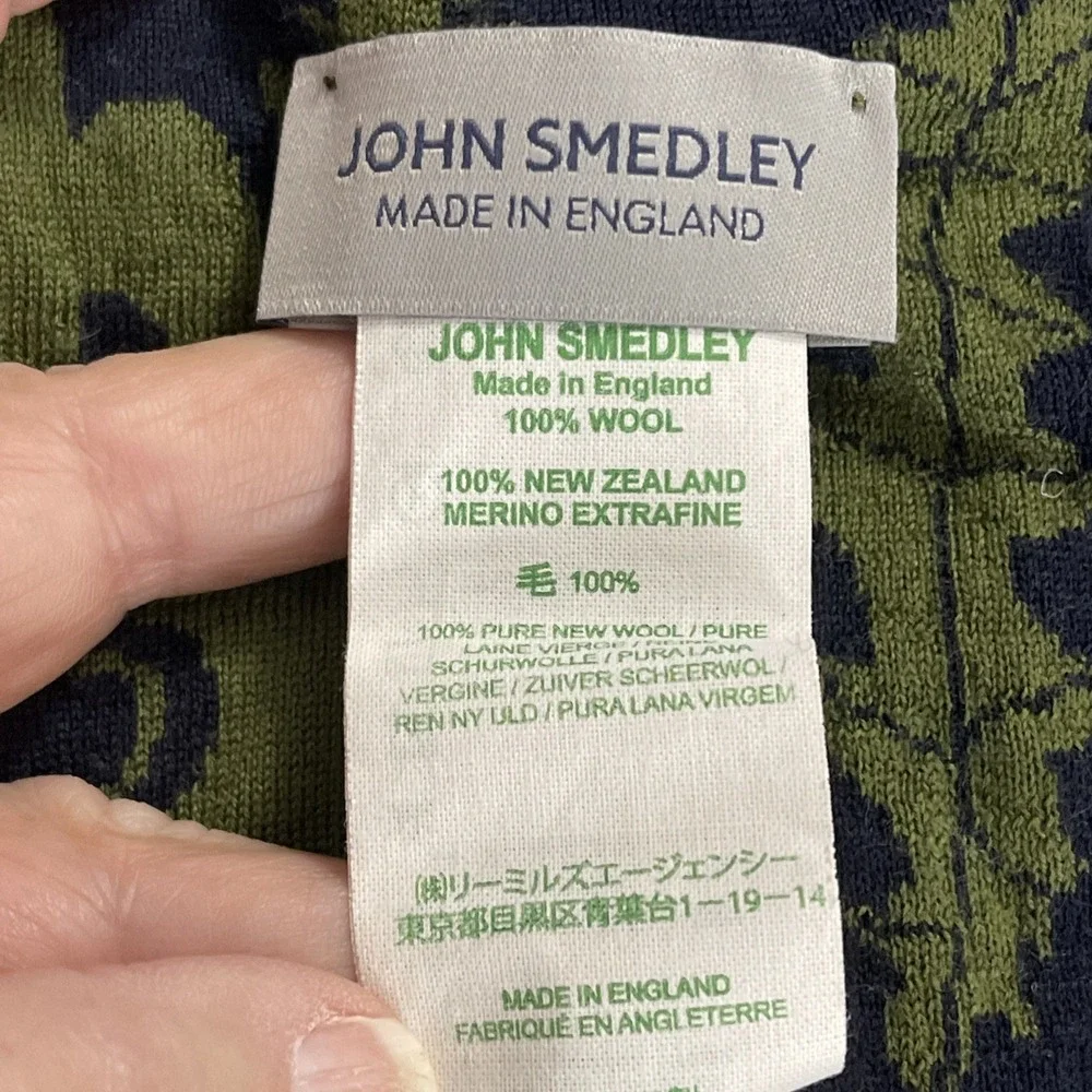 READ JOHN SMEDLEY King Scarf Designed By Stanley Galton New Zealand Wool England